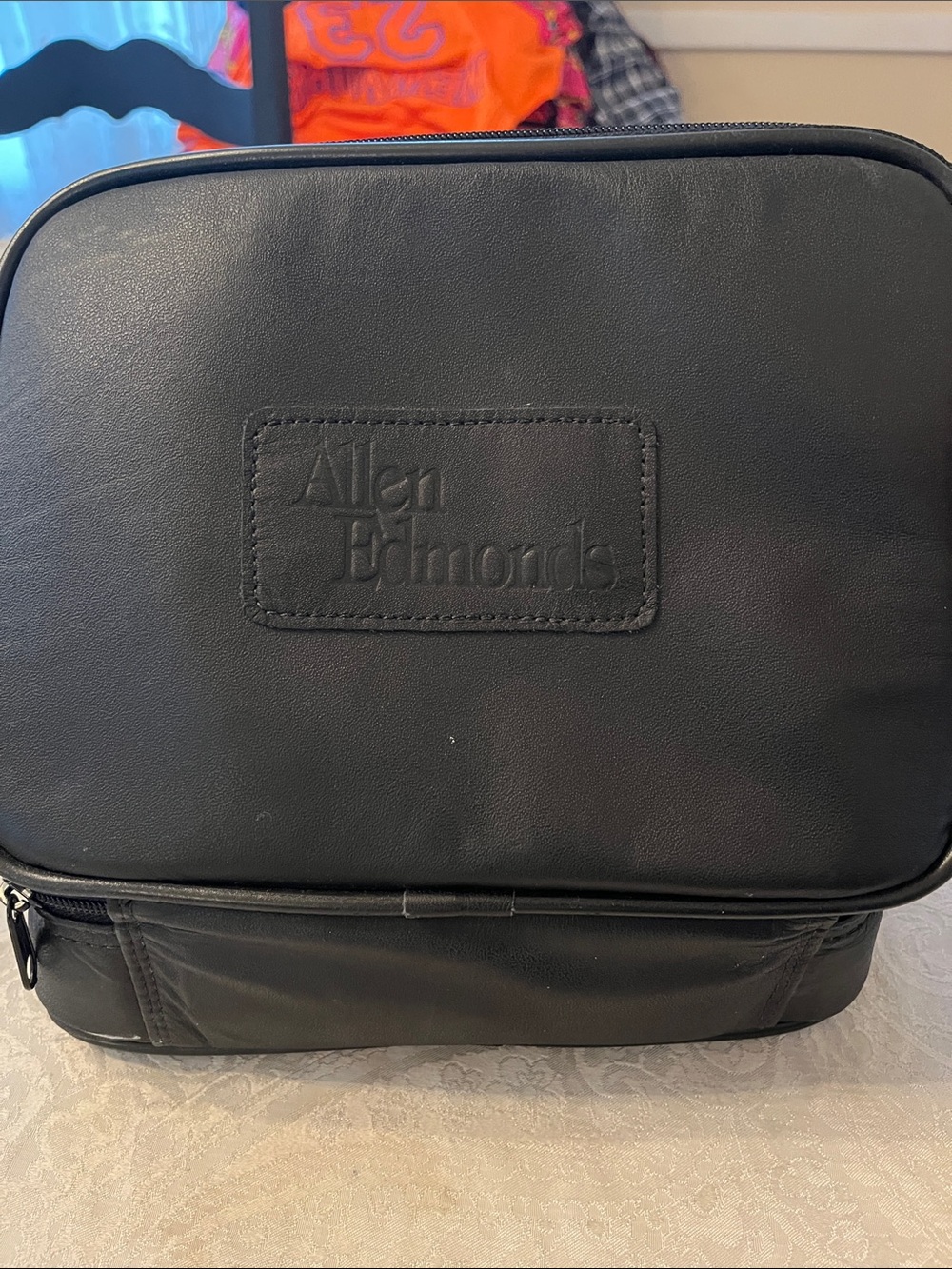 Allen Edmonds Black Luxury Shoeshine Kit with 4 horsehair brushes. GUC!